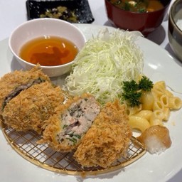 030 ชุดเซ็ทหมูบดผสมใบโอบะ Ohba Minchi Set