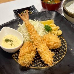 034 ซีฟู้ด (หอยนางรม,กุ้ง,หอยเชลล์) SET  Seafood Mix Fried(Oyster,Shrimp,Scallop)