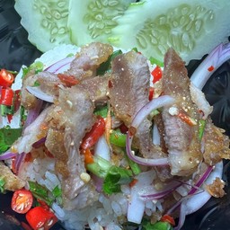 ข้าวยำหมูทอด