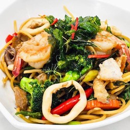 สปาเก็ตตี้ขี้เมาทะเล Spaghetti with Spicy Mixed Seafood