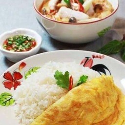 ต้มยำไก่น้ำข้น+ข้าวไข่เจียว