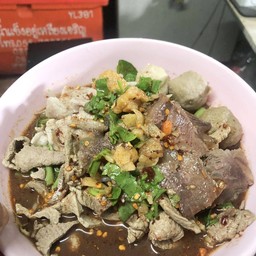 รวมทุกอย่าง(ทั้งหมู+ทั้งเนื้อ)