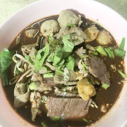 รวมเนื้อน้ำตก