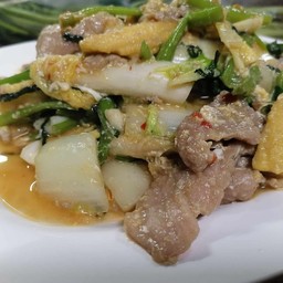 สุกี้หมูน้ำ ฟรีน้ำหวาน 1 แก้ว