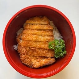 ข้าวหมูทงคัตสึ+มิโซะ+ชามะนาว