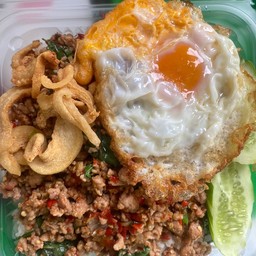 โคตรกะเพราหมูสับ กากหมู  บี้มมากกก