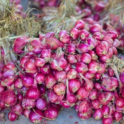 หอมแดง(บรรจุ200กรัม) ราคาและปริมาณขึ้น-ลง ทางร้านอิงราคาตามตลาดกลาง