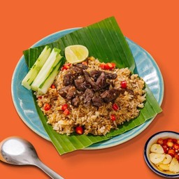 ข้าวผัดเนื้อแดดเดียวพริกขี้หนู  -  Fried Rice With Jerked Beef And Fresh Chilli