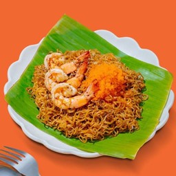 มาม่าโคตรกุ้ง  -  Stir-Fried Instant Noodle With Fresh Shrimp And Ebiko