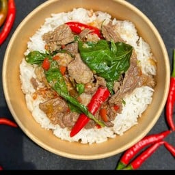 กระเพราเนื้อ(ราดข้าว)