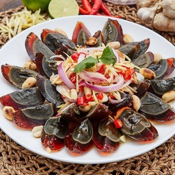 ยำไข่เยี่ยวม้า