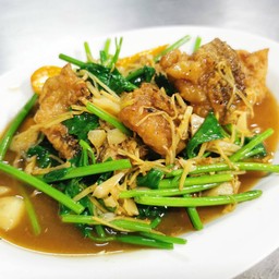 เนื้อปลาผัดคึ่นฉ่าย