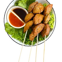 ทอดมันหมูทอด แบบเสียบไม้