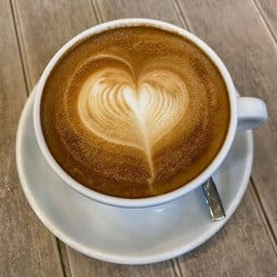 คาปูชิโน่ร้อน