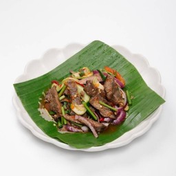 ยำเนื้อย่าง  -  Spicy Salad With Grilled Beef