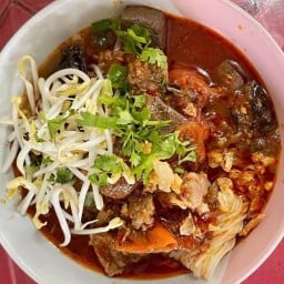 ขนมจีนน้ำเงี้ยว (พริกแกงเชียงราย OTOP) & โครงการโกลเด้นวิว-ปางค่า