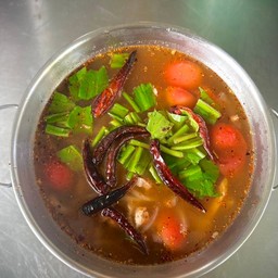 ต้มยำกระดูกหมู