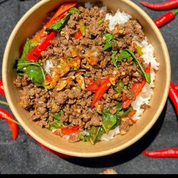 กระเพรา(ราดข้าว)