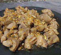 กึ๋นผัดกระเทียม  กับข้าว