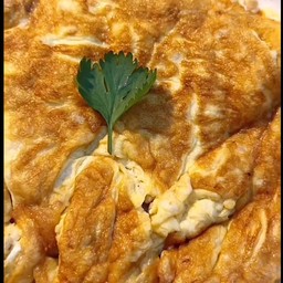 ข้าวไข่เจียวแครอทพริก