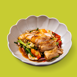 ยำคอหมูย่าง  -  Spicy Salad With Grilled Pork Neck