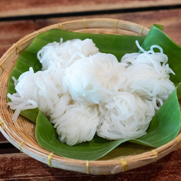 ขนมจีนเปล่า