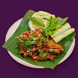 ลาบหนังไก่กรอบ  -  Spicy Chicken Skin Salad