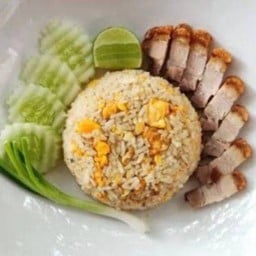 ผัดไทยหอยทอดเมืองชาละวัน สาขา รพ.แพร่คริสเตียน รพ.แพร่คริสเตียน