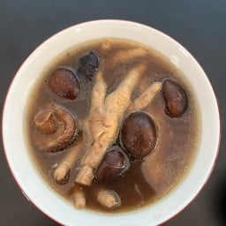 ไก่ตุ๋นสุดเปื่อย(ไม่ใส่ผงชูรสทุกเมนู)