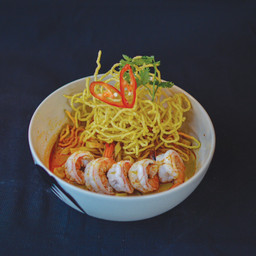 F13- ข้าวซอยเศรษฐี กุ้ง (Khao Soi with Prawn)