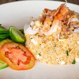 ข้าวผัดทะเลจานเล็ก