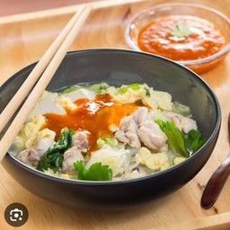 สุกี้ไก่(น้ำ)