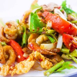 ยำสามกรอบ