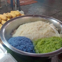 ข้าวเหนียว มะม่วง น้องต้นกล้า ประชาอุทิศซ.33