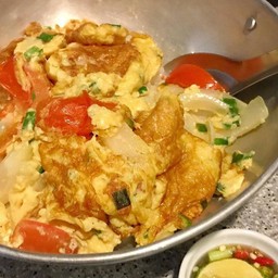 ข้าวไข่เจียวมะเขือเทศ