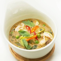 แกงเขียวหวานไก่ Gang Kiaw Wan Kai