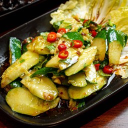 ยำหมาล่า แตงกวาญี่ปุ่น