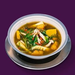 แกงเห็ดใบย่านาง  -  Spicy Mushroom Soup