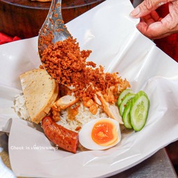 หมูทอดในตำนาน เทพารักษ์(หมู่บ้านทิพวัล)