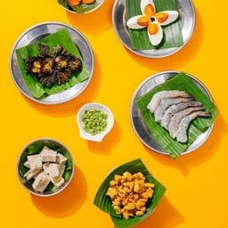 หมูกระจก  -  Crackling Pork Skin