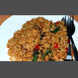 กระเพราหมูคลุก