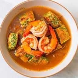แกงส้มกุ้งไข่ชะอมขนสดถ้วย