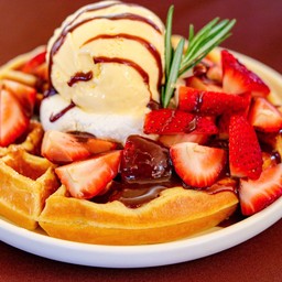 สตอเบออรี่ช๊อก วอฟเฟิล