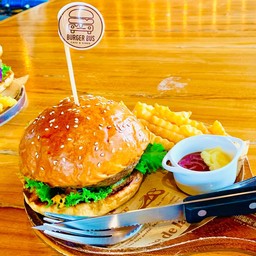 เบอร์เกอร์เนื้อ-เซ็ต