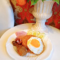 ข้าวผัดอเมริกัน เลือกหน้าได้หลายแบบ ในรูปเป็นสูตร No. ผัก