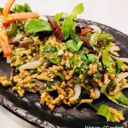 ลาบหมูเจ