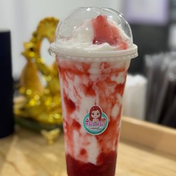 สตรอว์เบอร์รี่นมสดปั่น