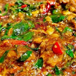 ข้าวผัดพริกปลากระป๋อง