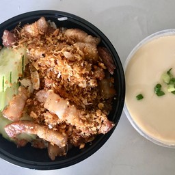 หมูสามชั้นทอดกระเทียมราดข้าว+ไข่ตุ๋น