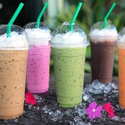 รักจังนมสด&บิงซู กาแฟสด, นมสด, ปังเย็น ,ปังปิ้ง ,สเต็ก, สปาเก็ตตี้, อาหารทานเล่น รักจังนมสด&บิงซู ซอยลับแล วนาสิน
